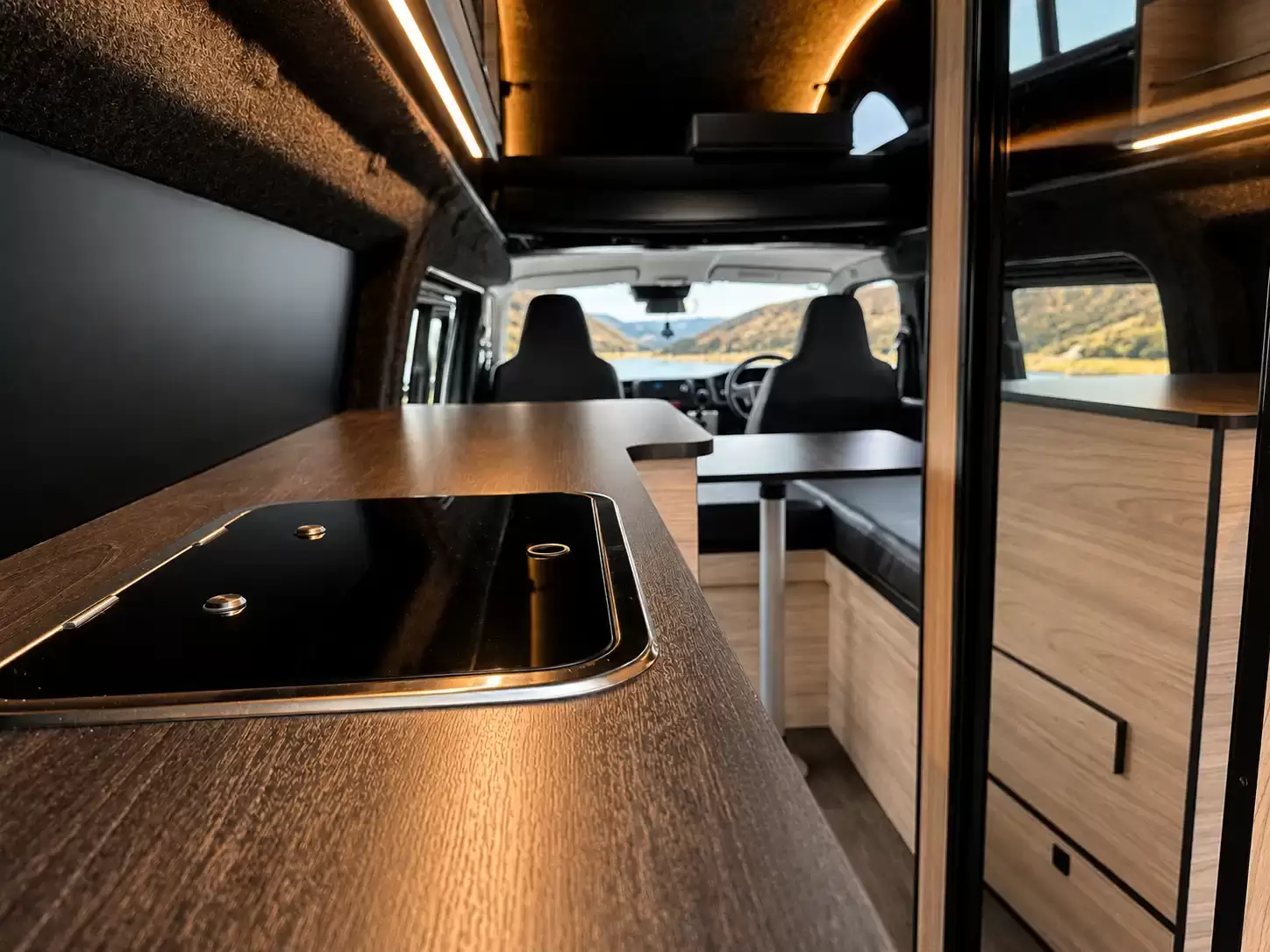 Elite RV Aurora campervan detail 1