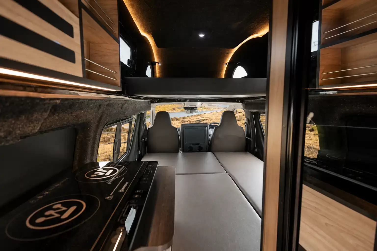 Elite RV Aurora campervan detail 2